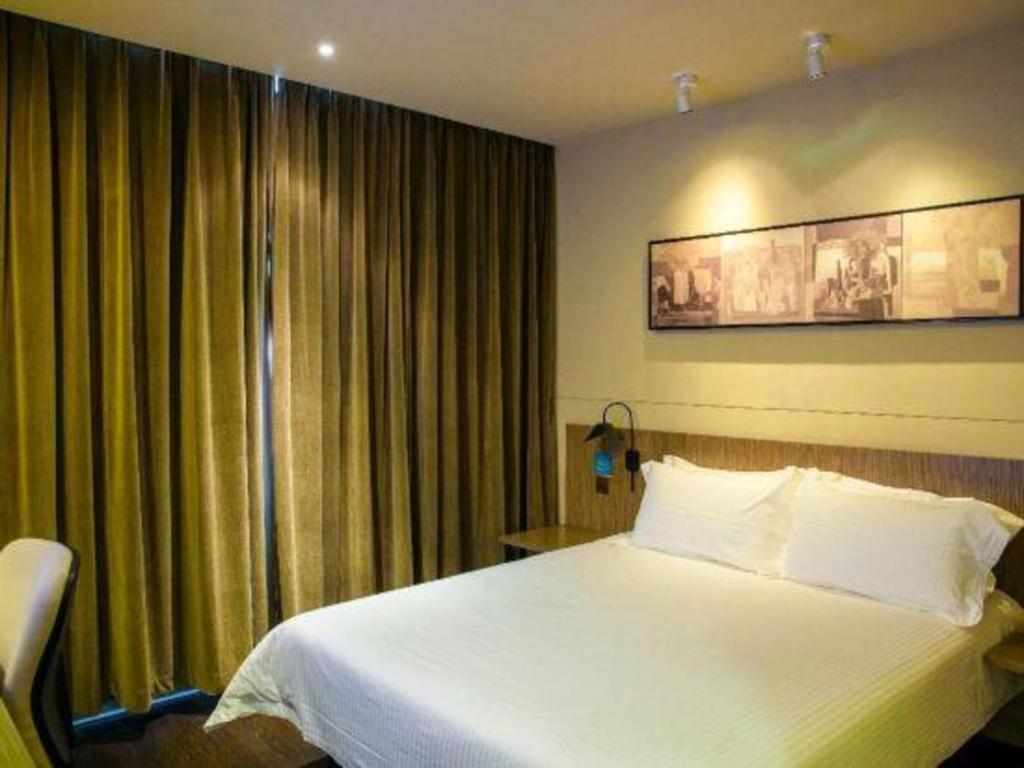Jinjiang Inn Select Foshan Nanhai Guicheng Metro Station Bagian luar foto